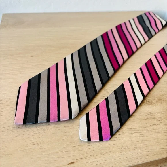 Ted‎ Baker Pink and Black Striped Silk Tie - Picture 6 of 8